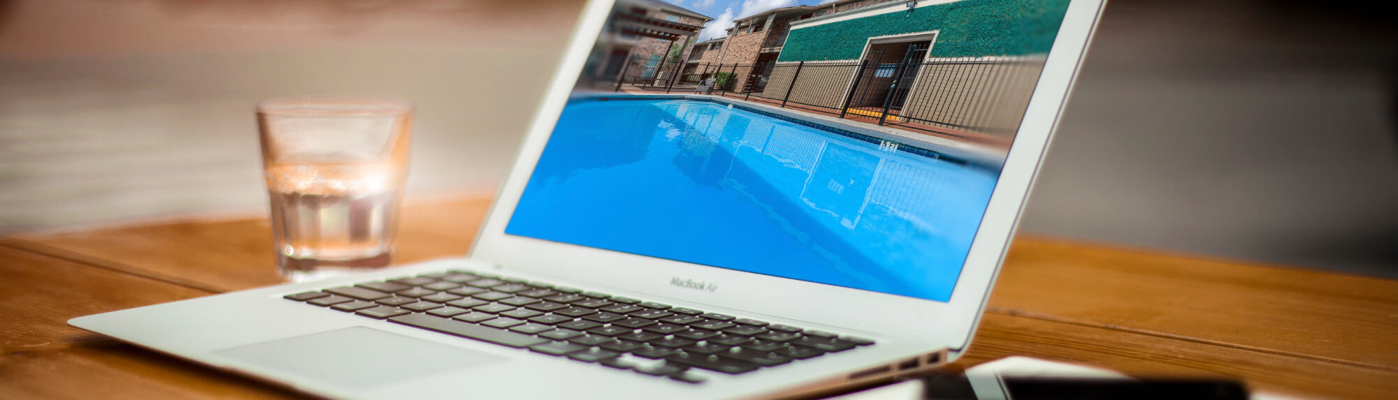 contact page presentational community